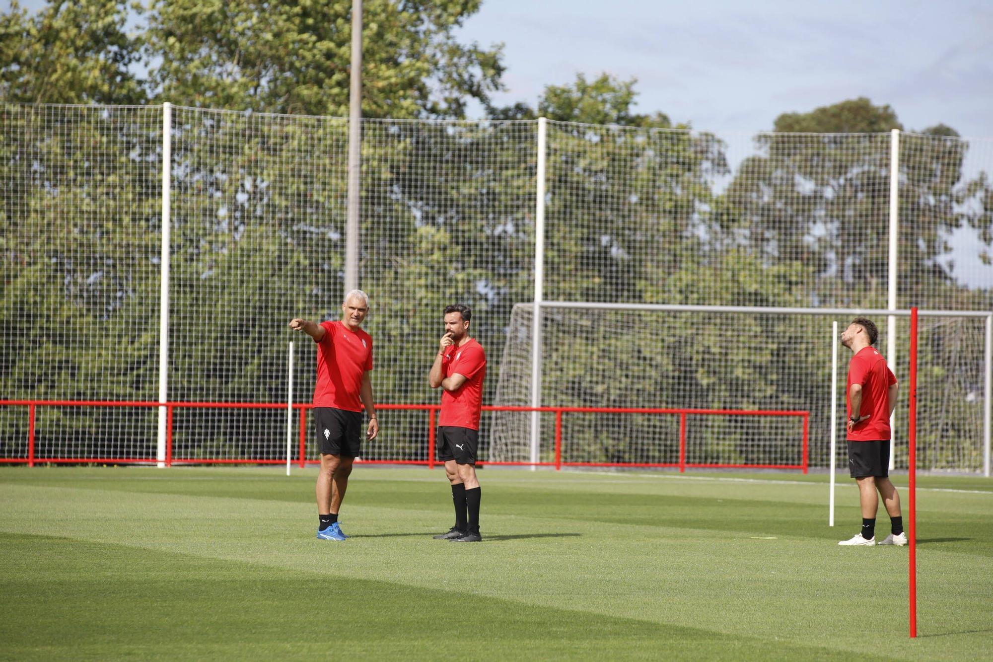 Así fue el primer entrenamiento de la era Albés en el Sporting (en imágenes)