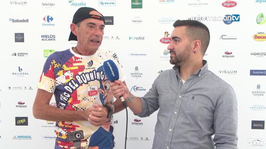 EL Youtuber, Vicente Novoa visita el Racó de InformaciónTV en Hogueras