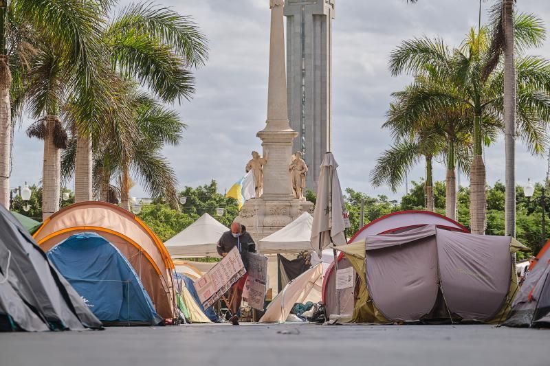 Acampada vivienda en la plaza de la Candelaria