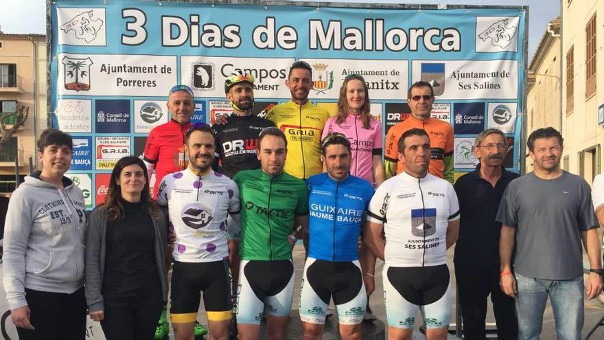 Podio en Campos de todas la categorías de la primera etapa y la general de los ´Tres Dies de Mallorca´.