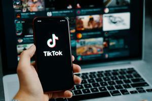 Les xarxes socials sucumbeixen a TikTok: ¿El final d’una era a internet?