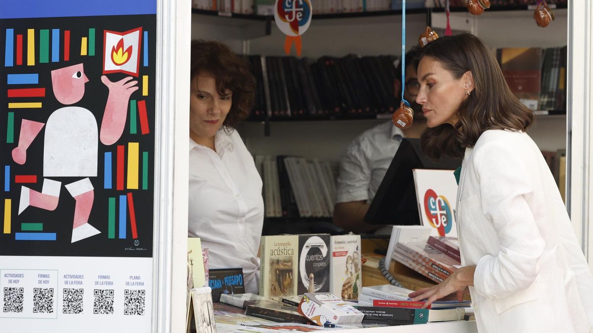 La reina Letizia es una apasionada de la literatura y es fiel a una de sus citas favoritas del año