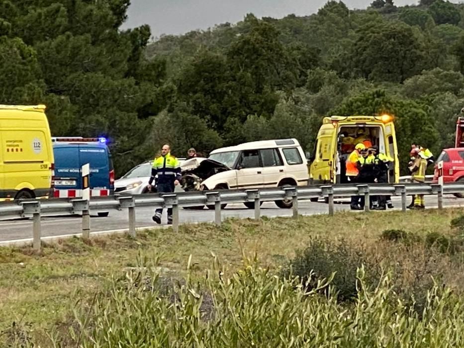 Accident de trànsit a l'N-260 a Vilajuïga