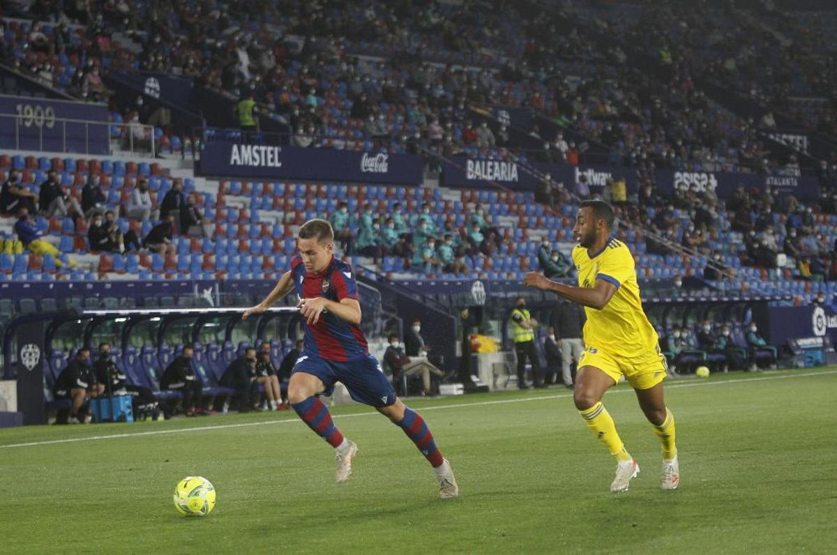Levante UD - Cádiz, en imágenes