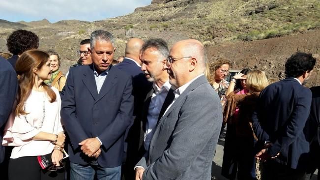 Inauguración de la nueva carretera de La Aldea