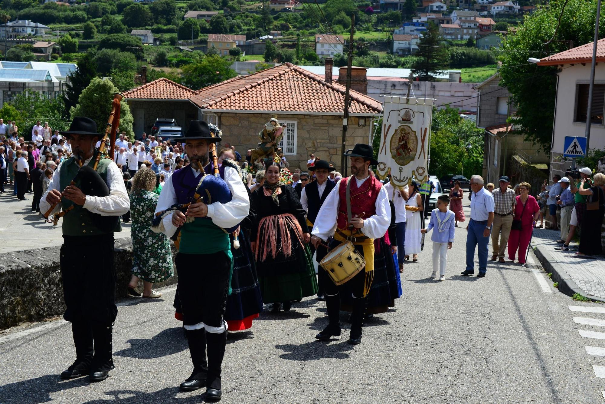 Las celebraciones en honor a la Virgen del Carmen en O Morrazo. La procesión en Bueu