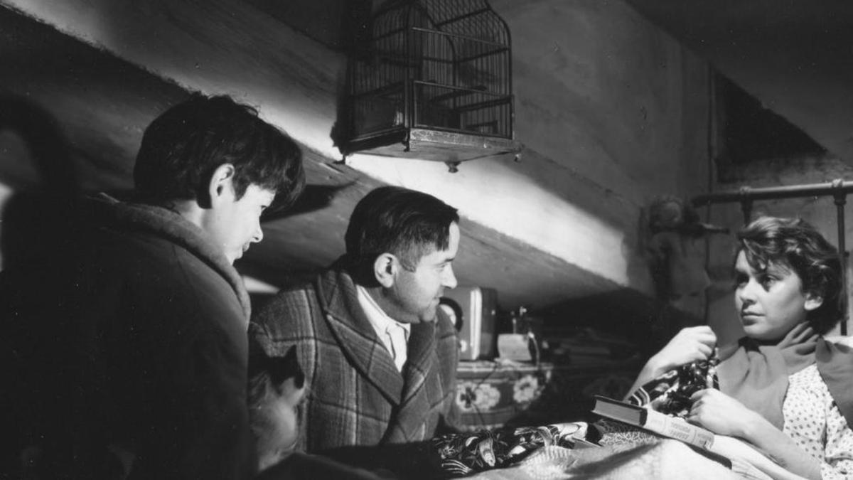 Escena de la película 'Segundo López', dirigida por Ana Mariscal, que triunfó en 1953.