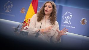 La portavoz del PP en el Congreso, Ester Muñoz, durante una rueda de prensa en el Congreso de los Diputados, a 15 de julio de 2025, en Madrid (España).