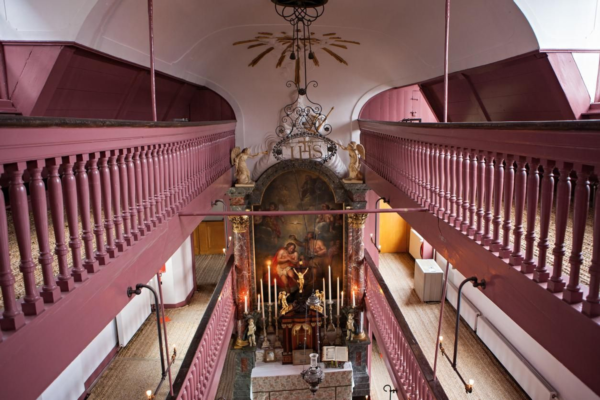 La curiosa iglesia de Ons´ Lieve Heer op Solder