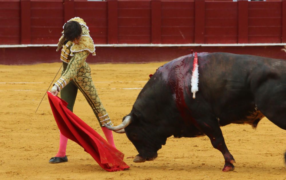 Castella y Talavante dan brillo a la tarde en Málaga