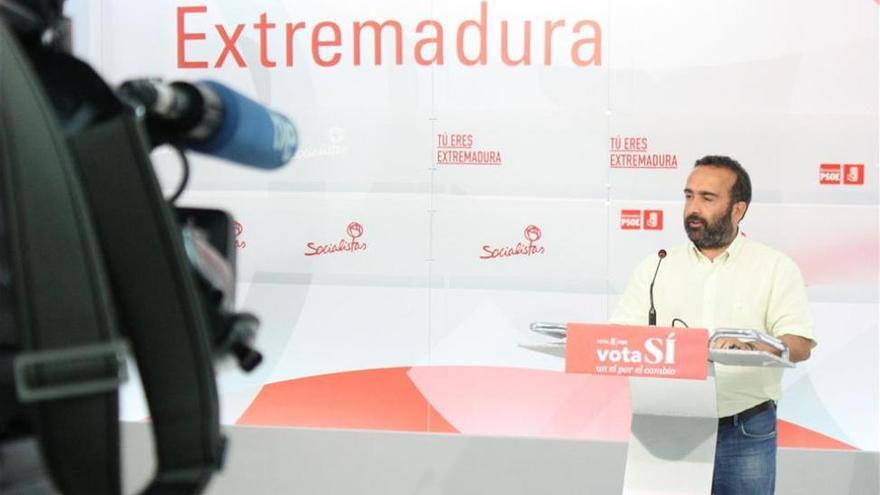 El PSOE recuerda al PP que en temas vitales para Extremadura los partidos deben &quot;ir juntos&quot;