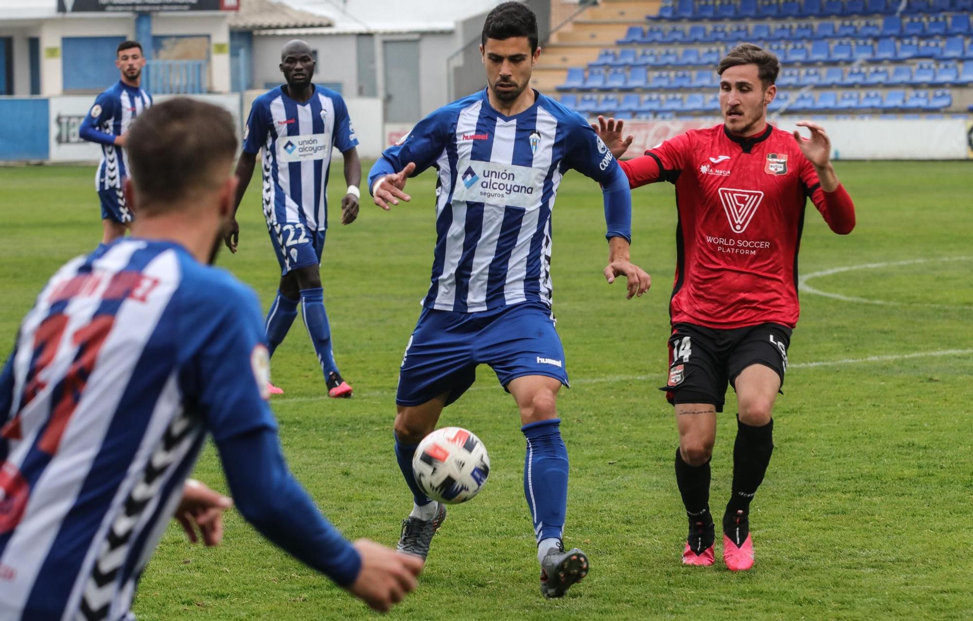 El Alcoyano se lleva los tres puntos ante La Nucía