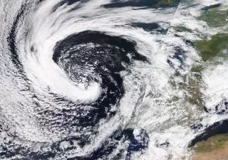 La AEMET advierte de la llegada de un fuerte anticiclón a España