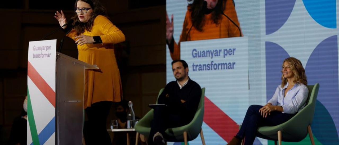 Oltra junto a la vicepresidenta Díaz y el ministro Garzón. | EFE