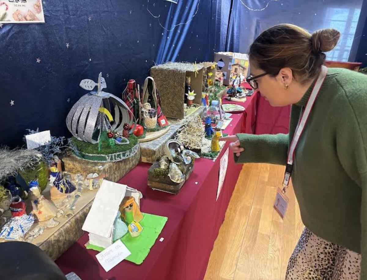 Los belenes de las familias del Colegio San Rafael.