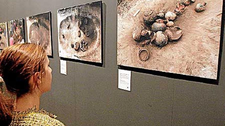 'Diversa. Arqueoloxía dende o Incipit alén Europa', en Fonseca