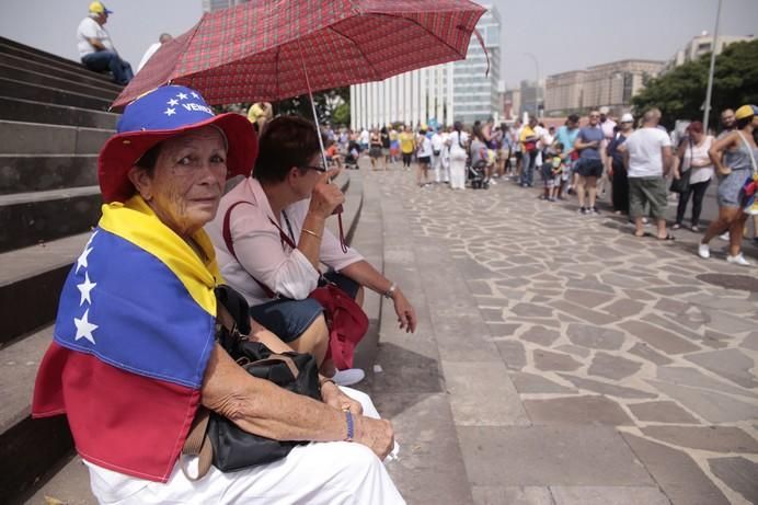 Delia Padrón Comicios contra la Asamblea constituyente que pretende Maduro en el auditorio