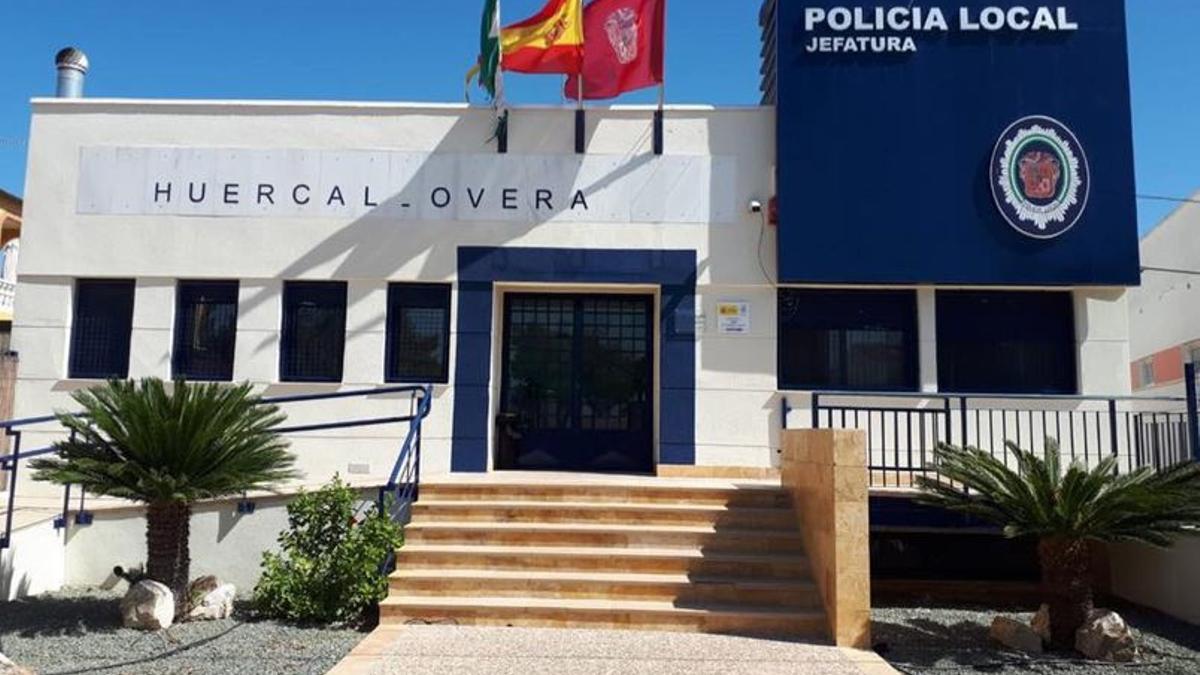 La comissaria de la policia local de Huércal-Overa