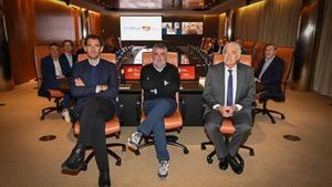 José Manuel Rodríguez Uribes, Jorge Garbajosa y José Hidalgo firman el acuerdo de colaboración entre el CSD y el Consejo Asesor del Deporte Español de ADESP