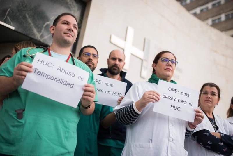 Médicos se manifiestan por condiciones de la OPE