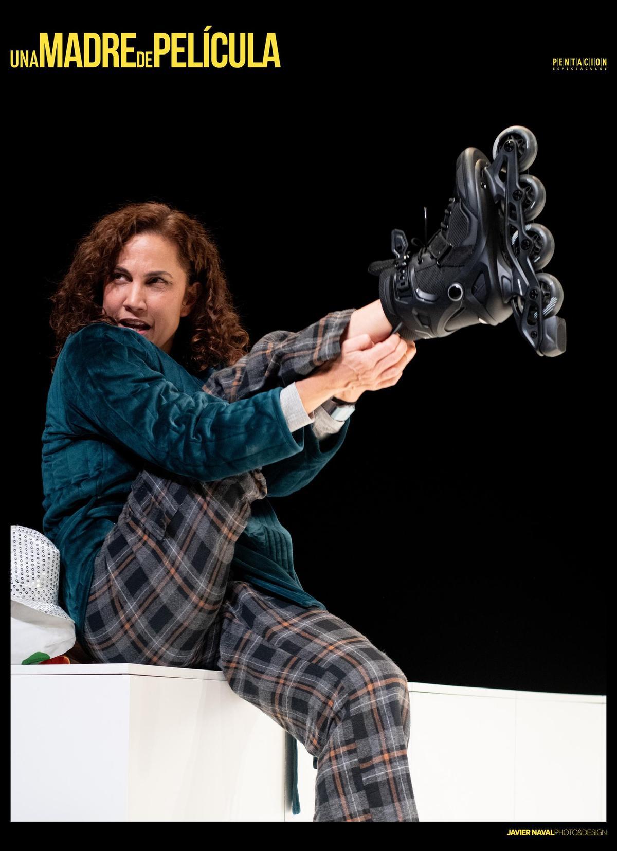 Toni Acosta protagoniza "Una madre de pelicula" en el Teatre Talia