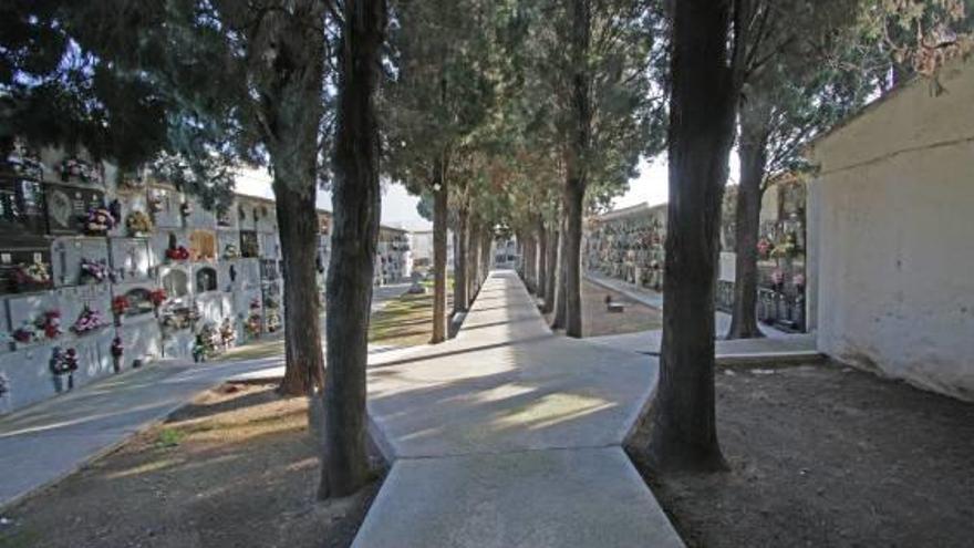 El actual cementerio de Benifairó se mantendrá para que los vecinos visiten a sus seres queridos.