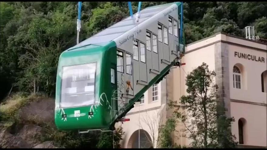 Montserrat rep els nous combois del funicular de la Santa Cova