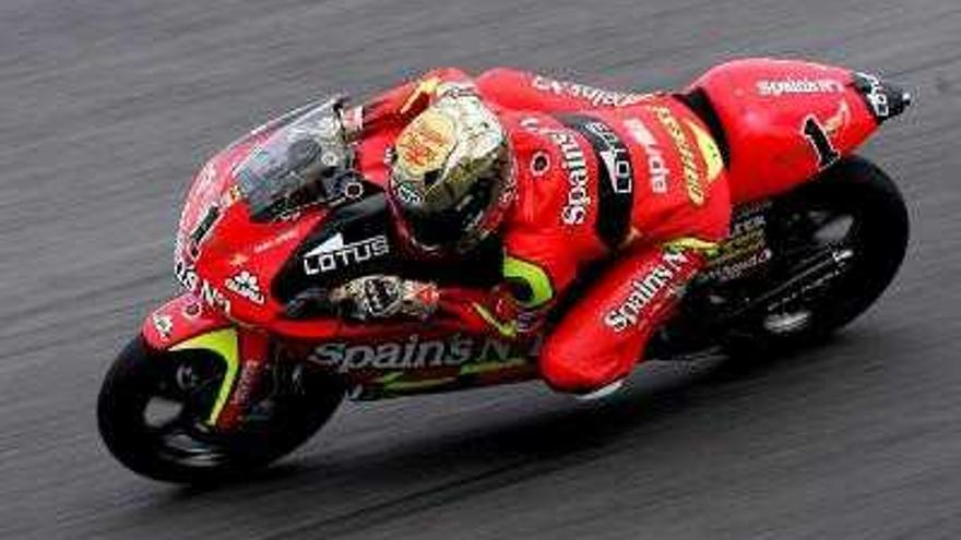El piloto español de 250cc Jorge Lorenzo, en el Gran Premio de Malasia.