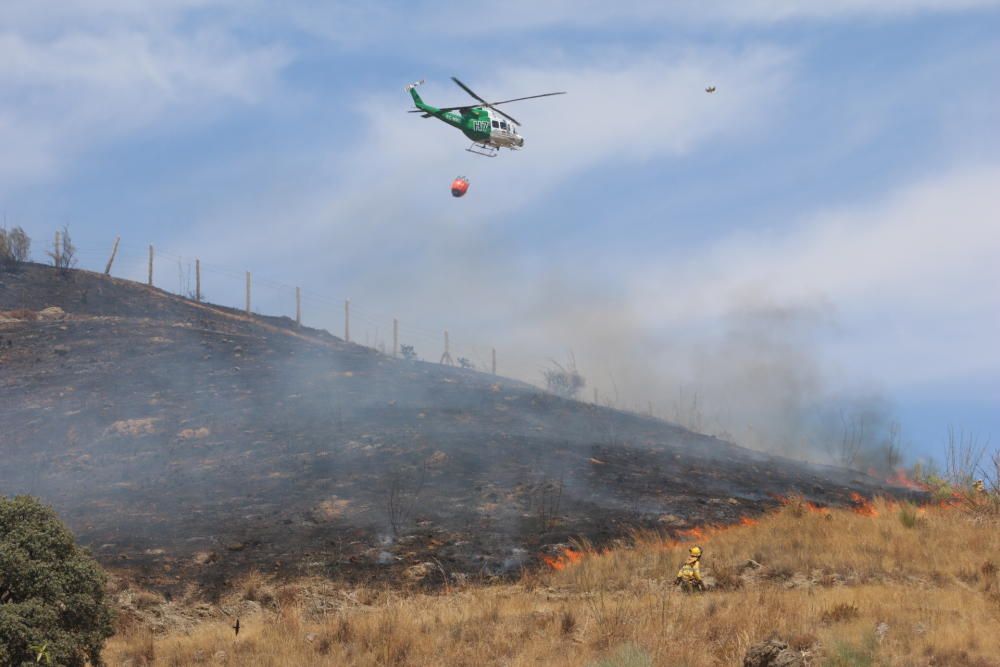 Se declara un incendio en Los Asperones