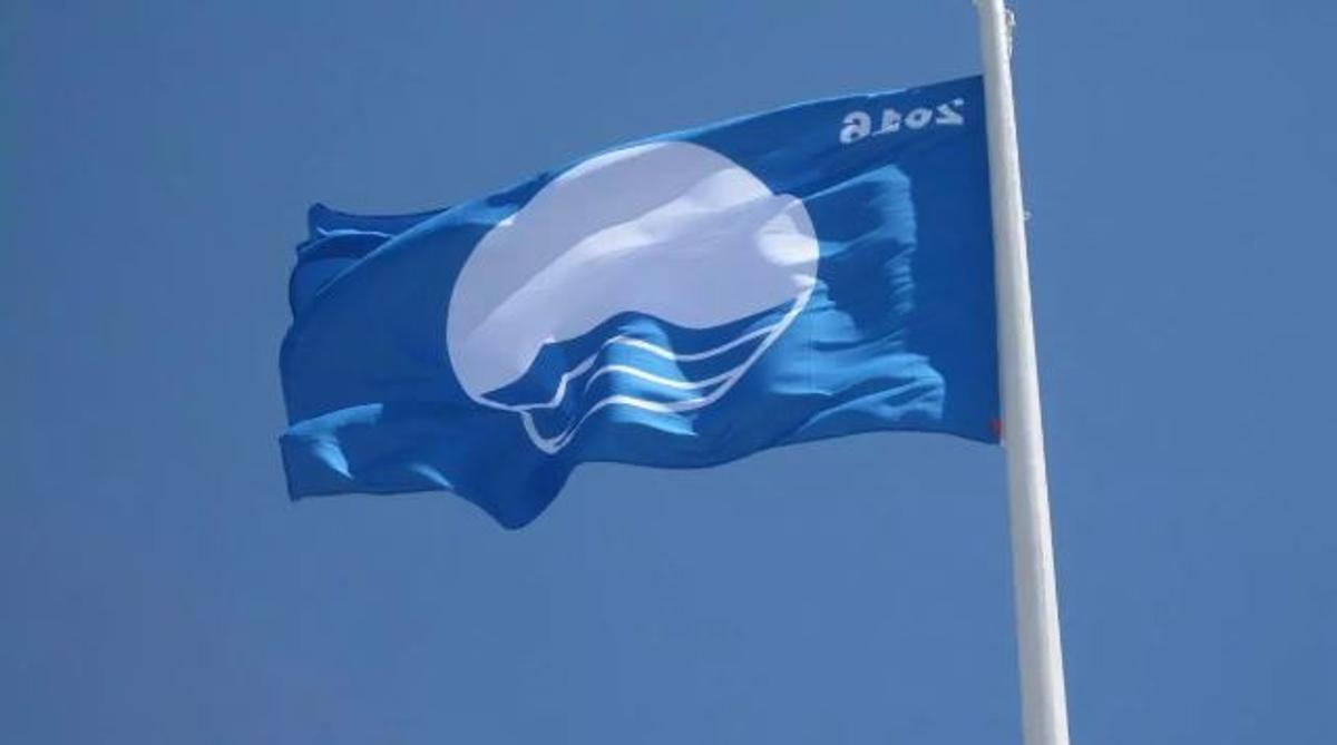 Die berühmte Blaue Flagge.