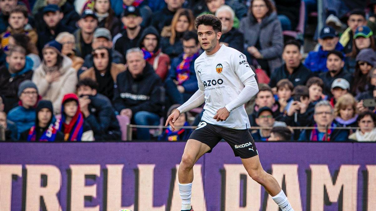 Fran Pérez, una imagen en el Camp Nou