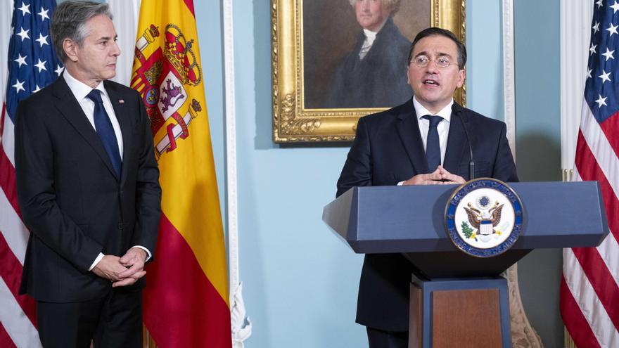 España acuerda con Estados Unidos intercambiar información para luchar contra los bulos en español