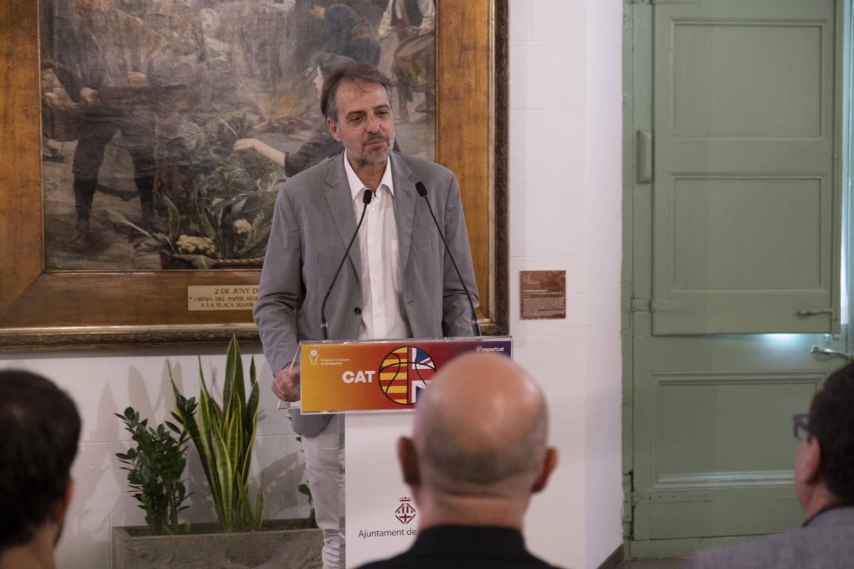 Totes les fotos de la pesentació del Catalunya-Gran Bretanya a l'Ajuntament de Manresa