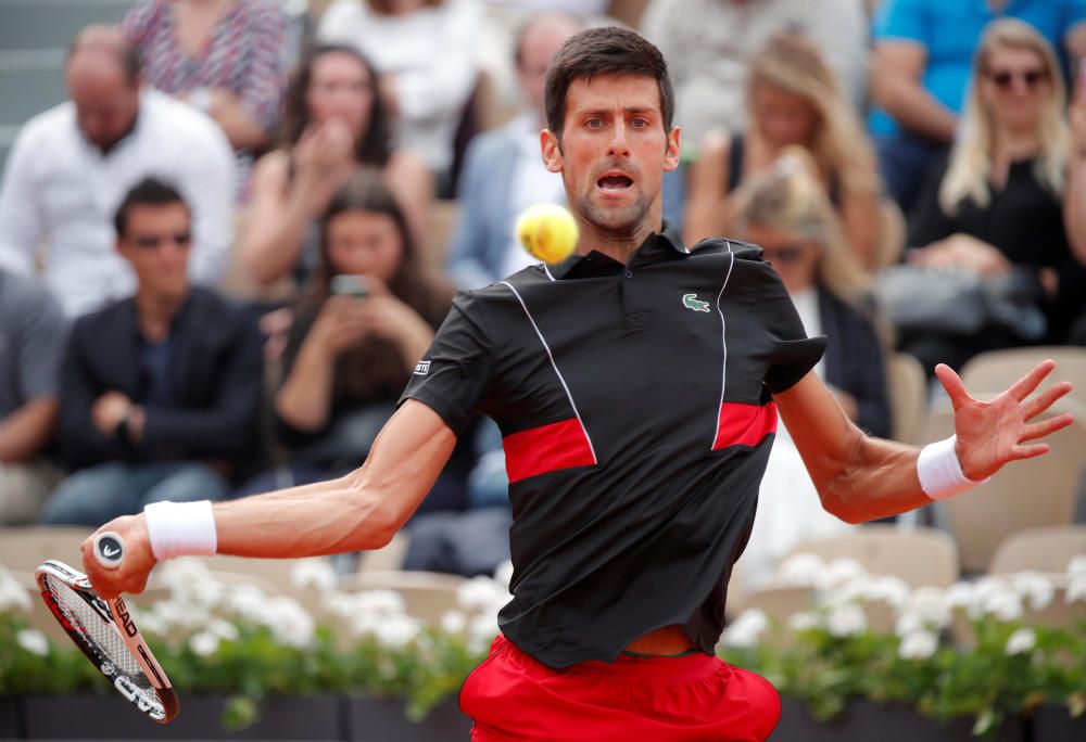 Partido entre Cecchinato y Djokovic en París