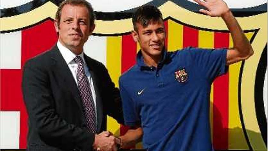 La incorporació de Neymar aquest passat estiu pot acabar creant molts problemes a Sandro Rosell.