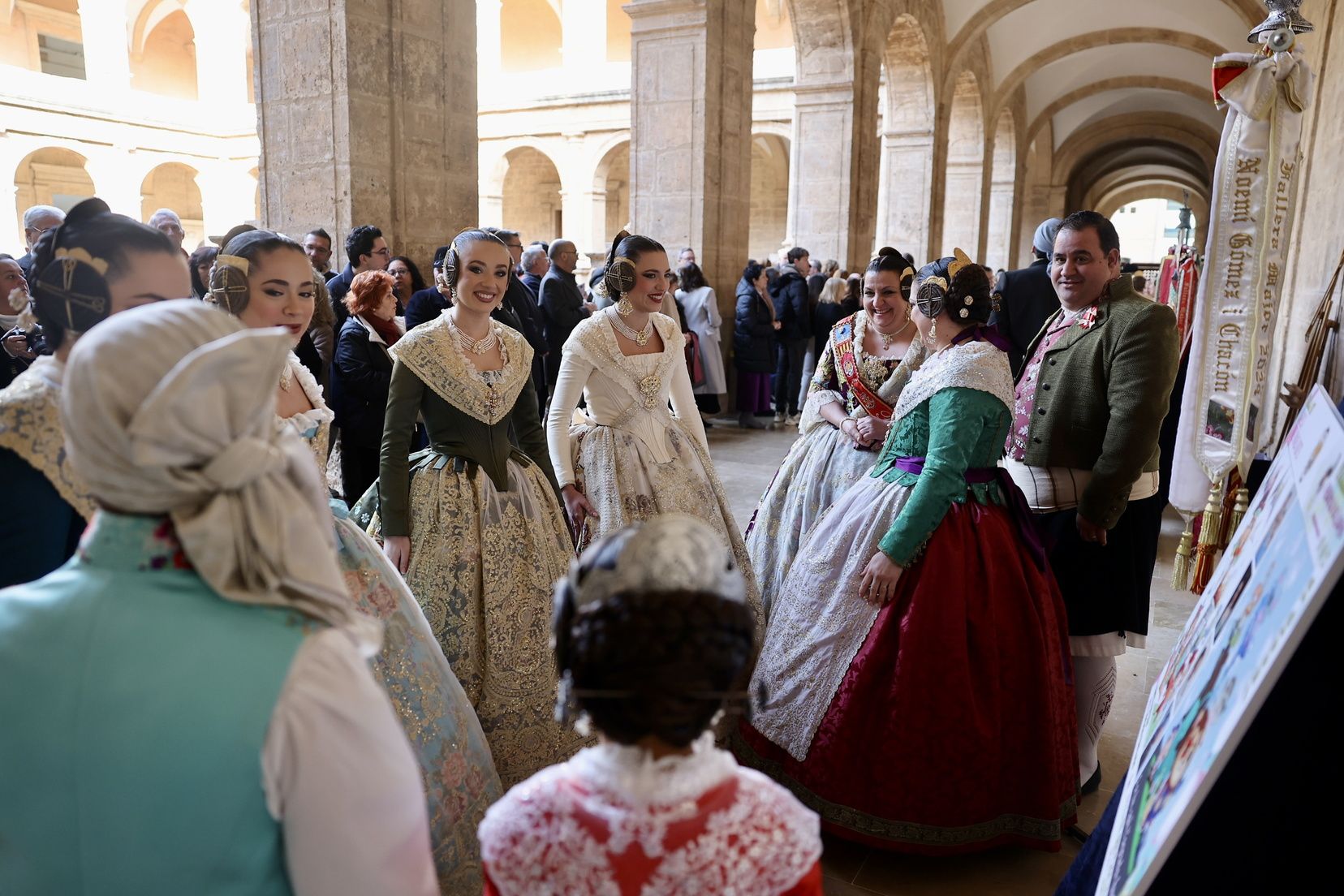 Inauguración de la exposicion de bocetos de la Agrupación de Rascanya