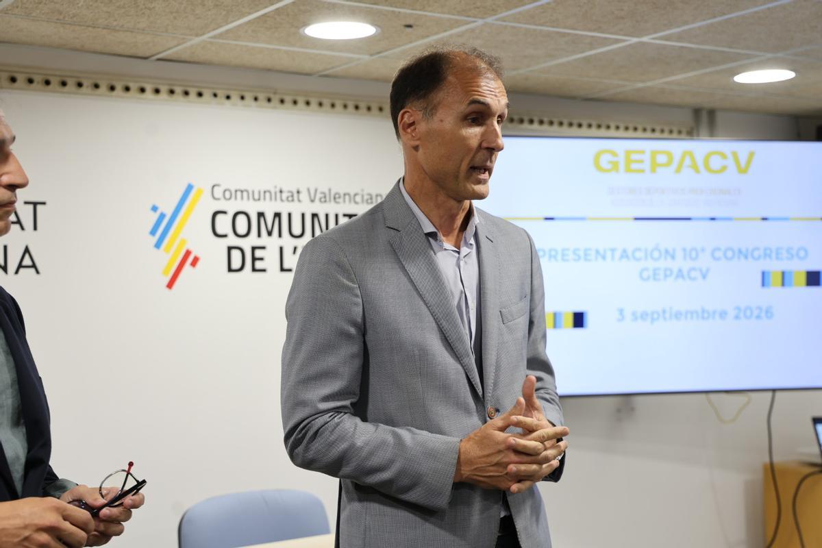 Luis Cervera, durante su intervención.