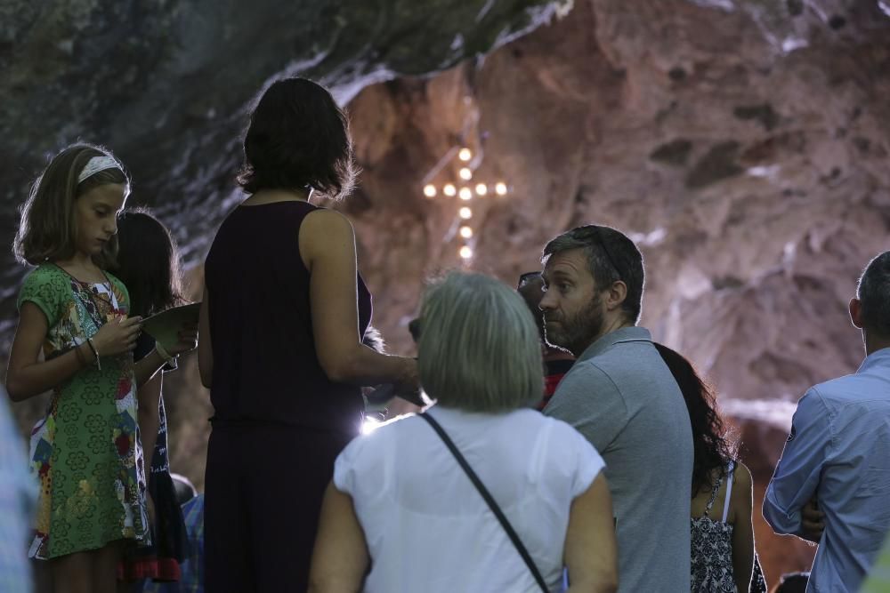 Procesión de San Pedrín de la Cueva