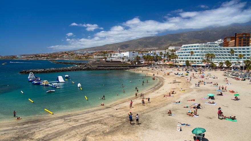 Archivo - Playa de La Pinta, en Adeje