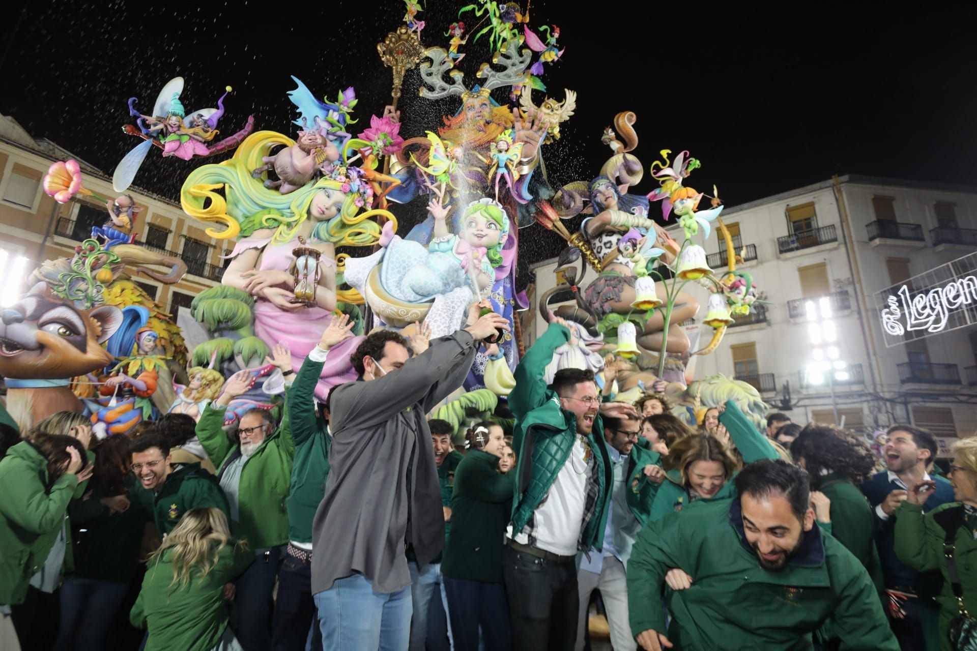 Convento Jerusalén celebra su primer premio de Especial en las Fallas 2022