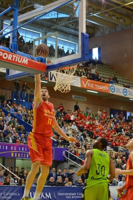 Baloncesto: El UCAM - Gipuzkoa, en imágenes