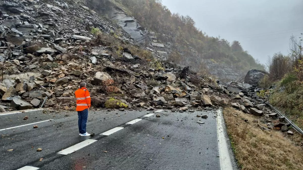 Adjudicadas las obras para reparar el argayón del Huerna: los trabajos "a punto" de iniciarse