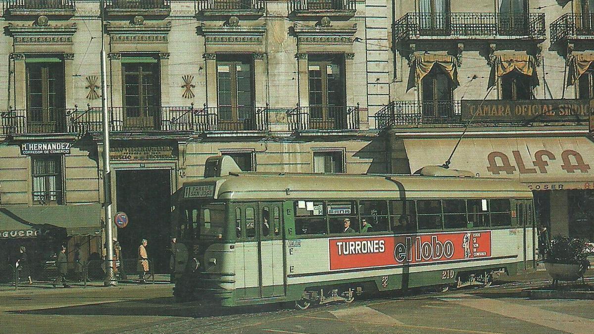 La línea 11 del tranvía de Zaragoza desapareció hace 50 años.