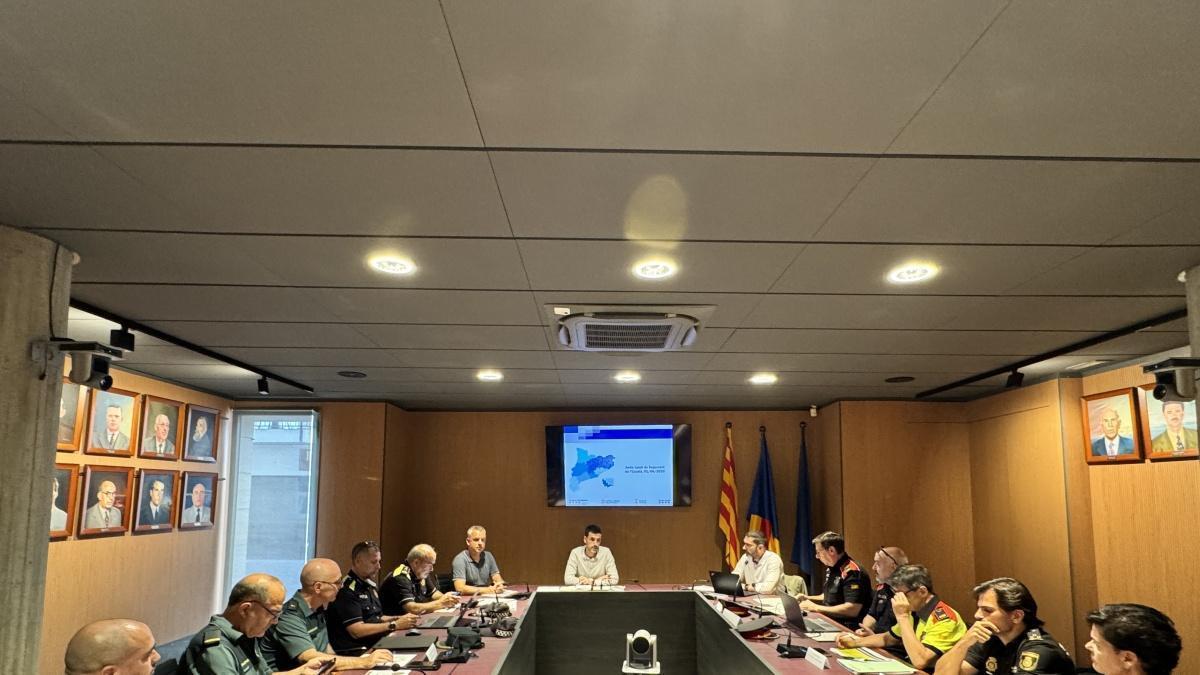 Un moment de la celebració de la junta de seguretat local de l'Escala.