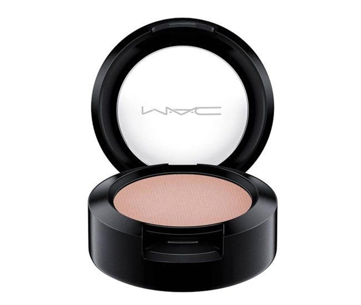 MAC Sombra de ojos pequeña en tono cozy grey