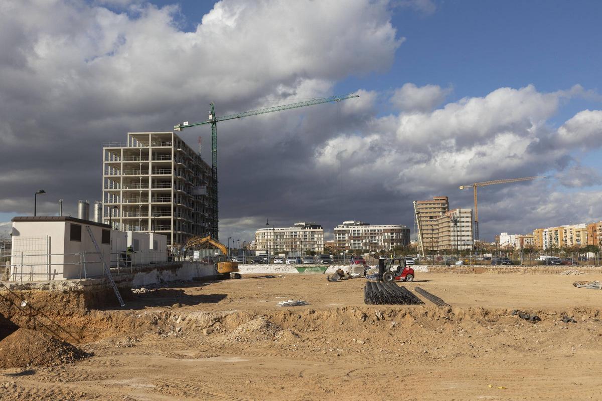Suelo finalista listo para construir en el PAI Molí d'Animeta de Quart de Poblet.
