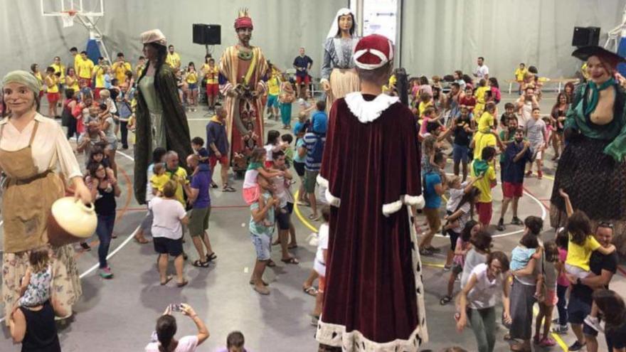 Un ball dels Gegants de La Bisbal d&#039;Empordà