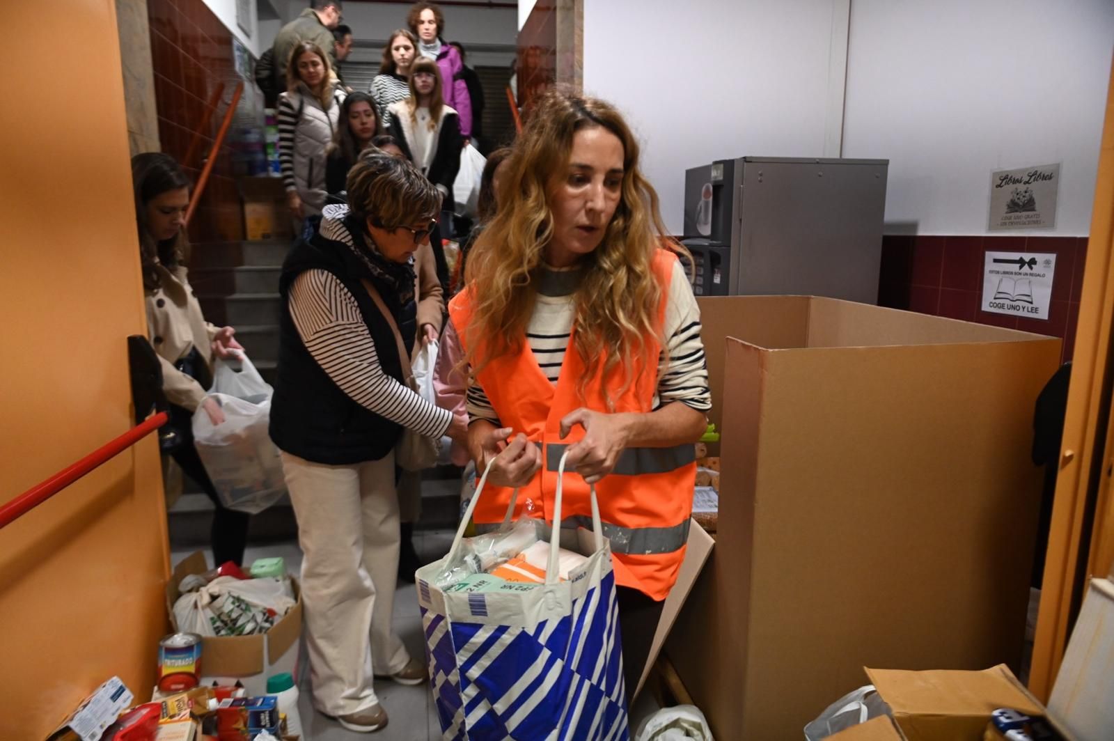 En imágenes | Campaña del Banco de Alimentos para ayudar a Valencia