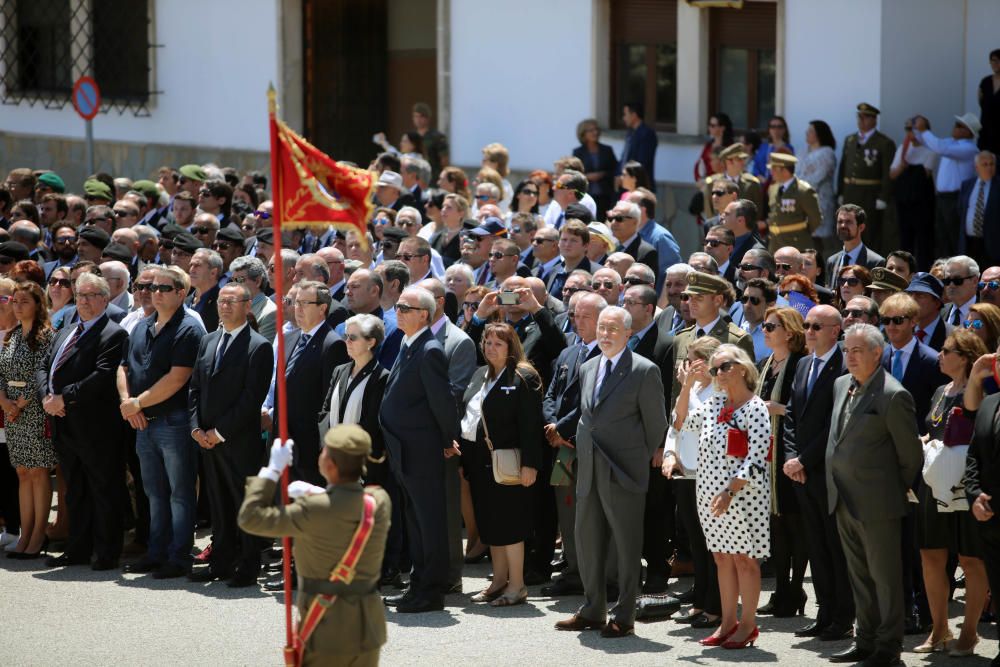 600 civiles juran la bandera en Palma