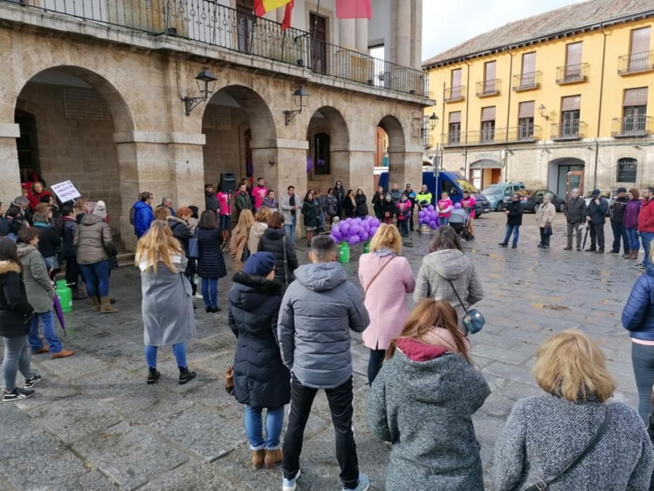 Las imágenes de la jornada: Zamora dice 'No' a la violencia de género